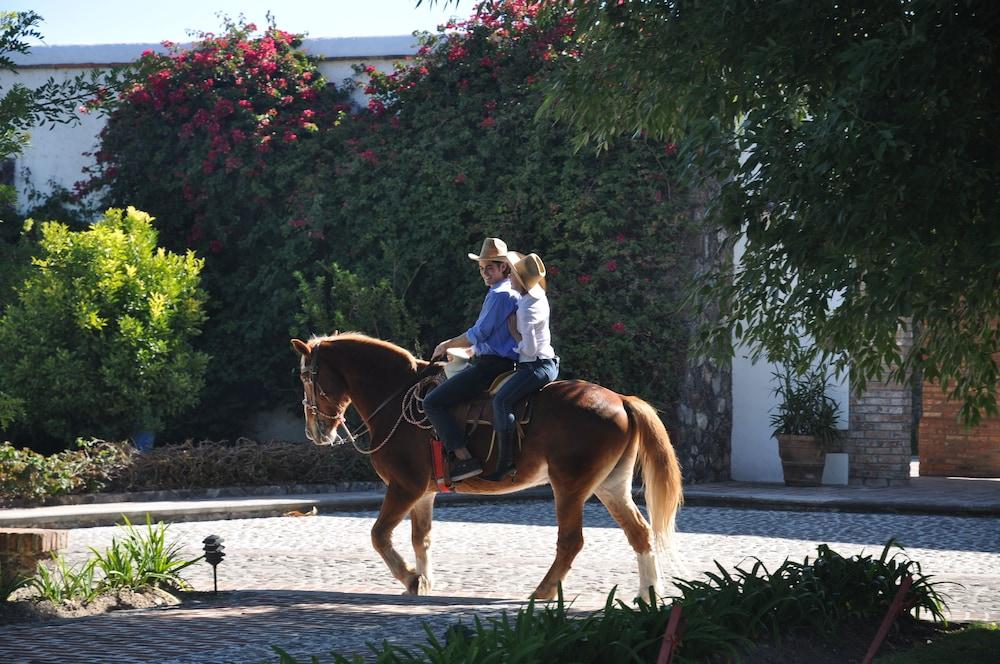 Hotel Hacienda Cantalagua Golf Contepec Εξωτερικό φωτογραφία